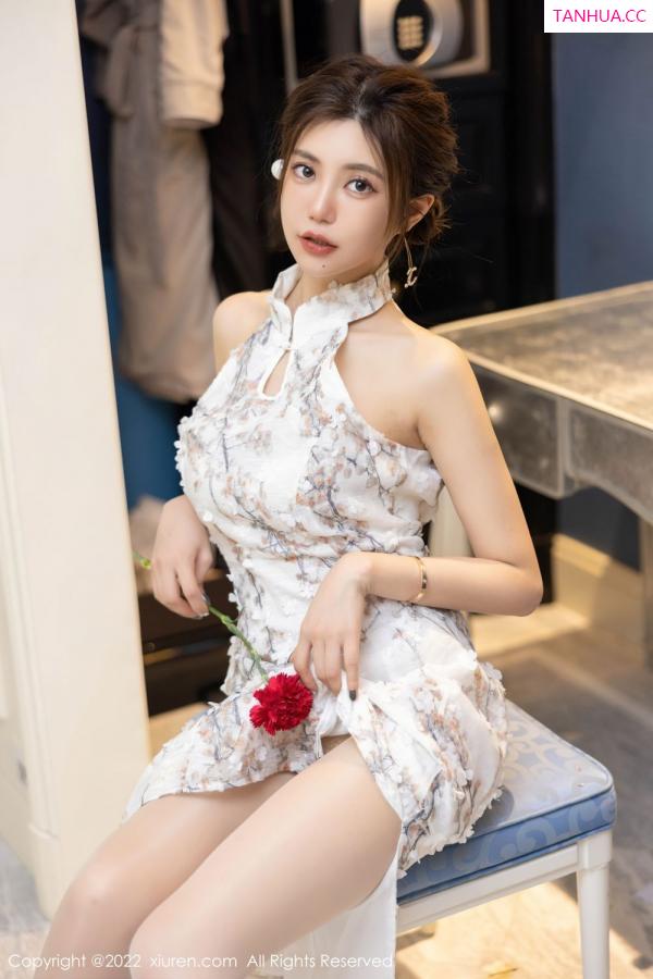 綺裡嘉 绮里嘉 [XiuRen]高清写真图 2022.10.14 No.5713 绮里嘉ula第18张图片